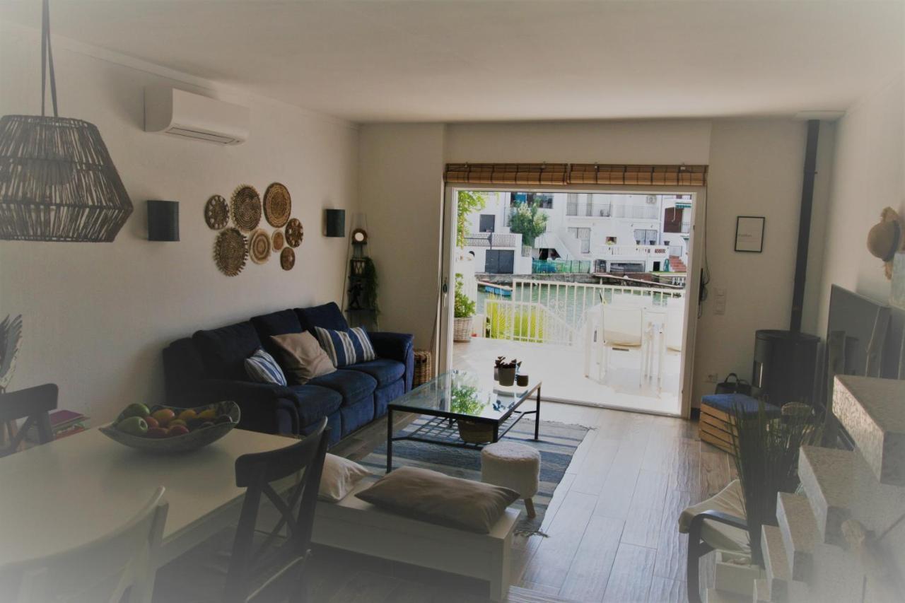 Casa Blue Port Banyuls Empuriabrava Villa ภายนอก รูปภาพ