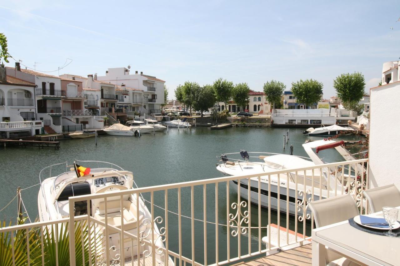 Casa Blue Port Banyuls Empuriabrava Villa ภายนอก รูปภาพ